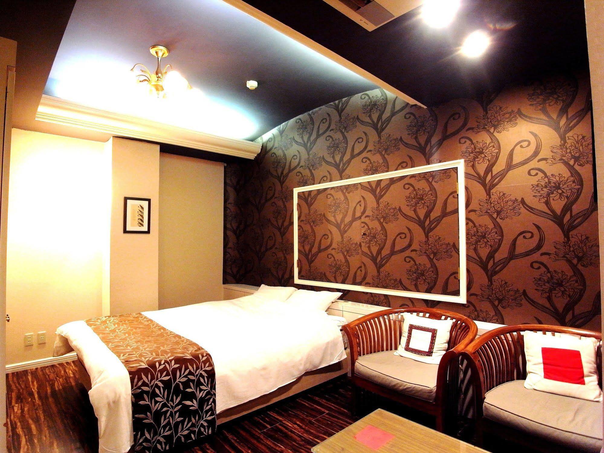 ホテル カルネヴァール 男塾ホテルグループ (Adults Only) Himeji Dış mekan fotoğraf