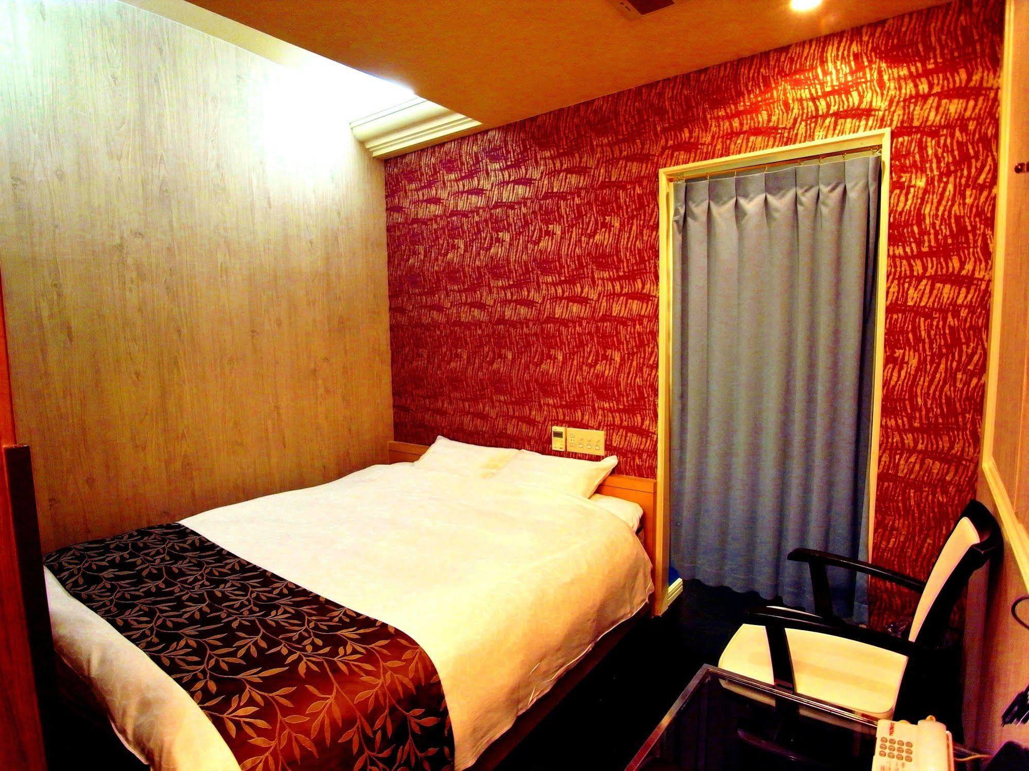 ホテル カルネヴァール 男塾ホテルグループ (Adults Only) Himeji Dış mekan fotoğraf