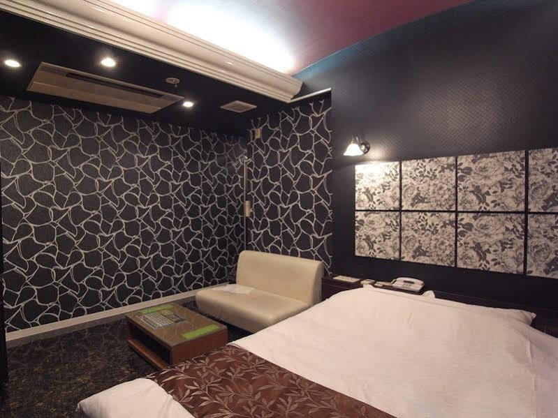 ホテル カルネヴァール 男塾ホテルグループ (Adults Only) Himeji Dış mekan fotoğraf